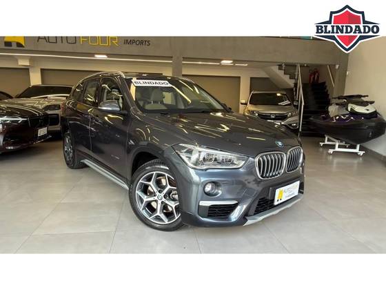 BMW X1 2.0 16V TURBO ACTIVEFLEX SDRIVE20I X-LINE 4P AUTOMÁTICO BMW X1 2.0 16V TURBO ACTIVEFLEX SDRIVE20I X-LINE 4P AUTOMÁTICO